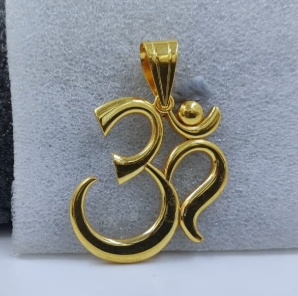 916 Gold Fancy Om Pendant