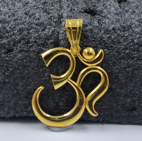 916 Gold Fancy Om Pendant