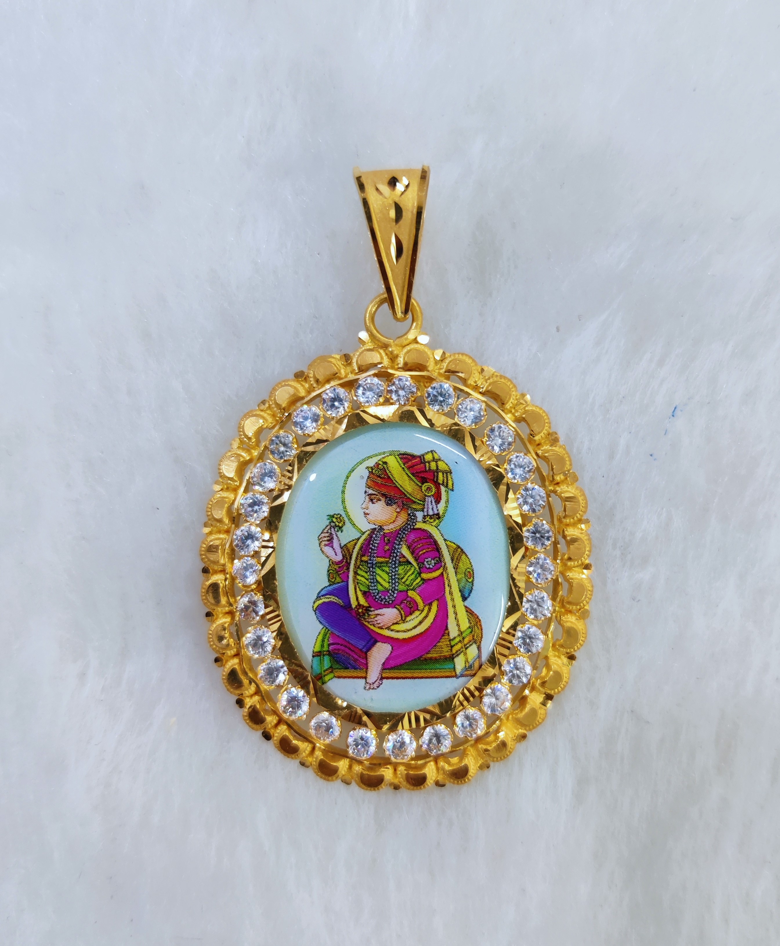 916 Gold Fancy Pramukhswami maharaj Photo Fram Pendant