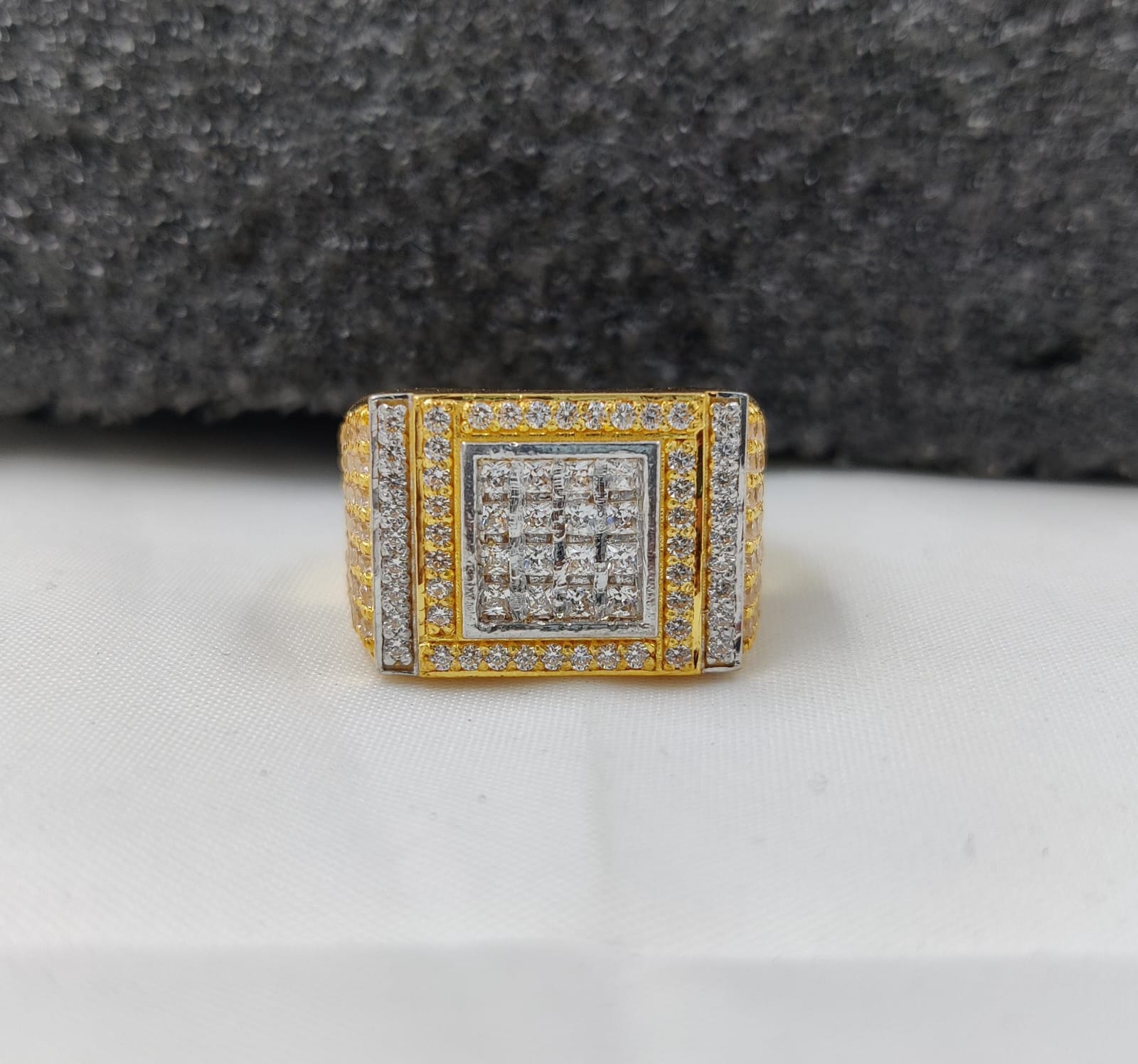 916 Gold Singal Stone Ring