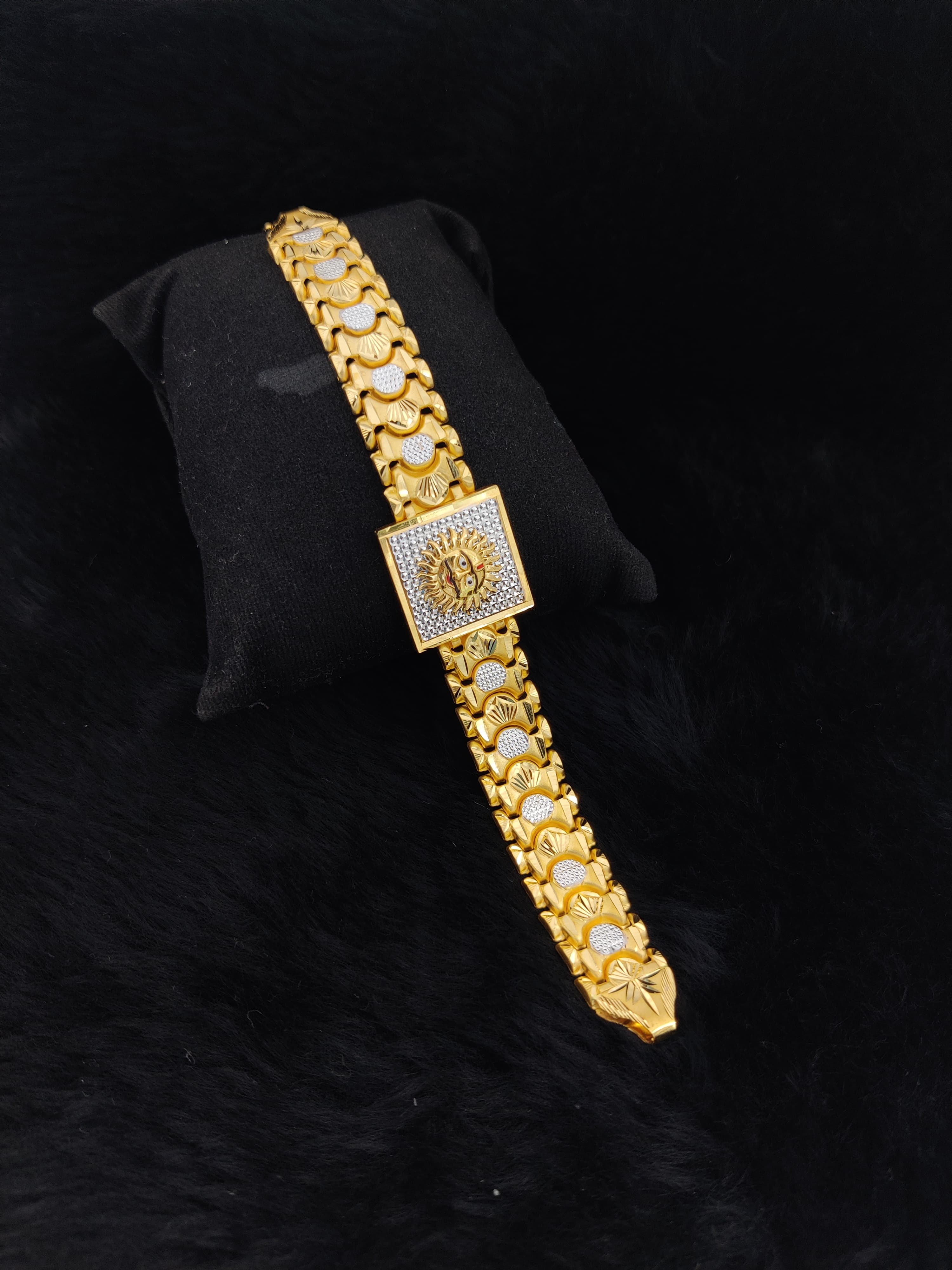 916 Gold Fancy Gent's Lucky