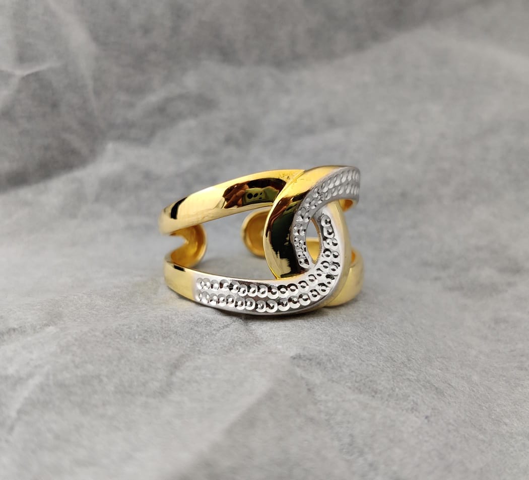 916 Gold Fancy Ring