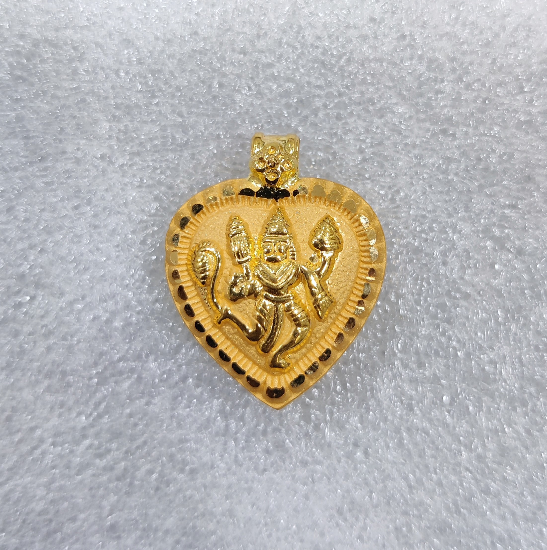 916 Gold Fancy Hanuman Pendant