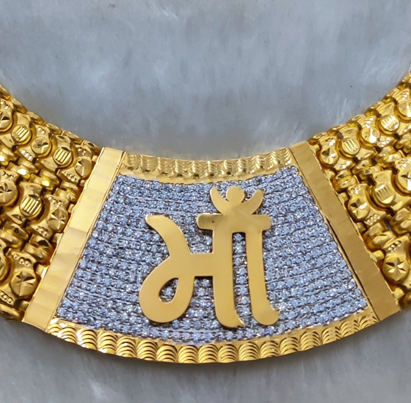 916 Gold Bahubali Maa Chain