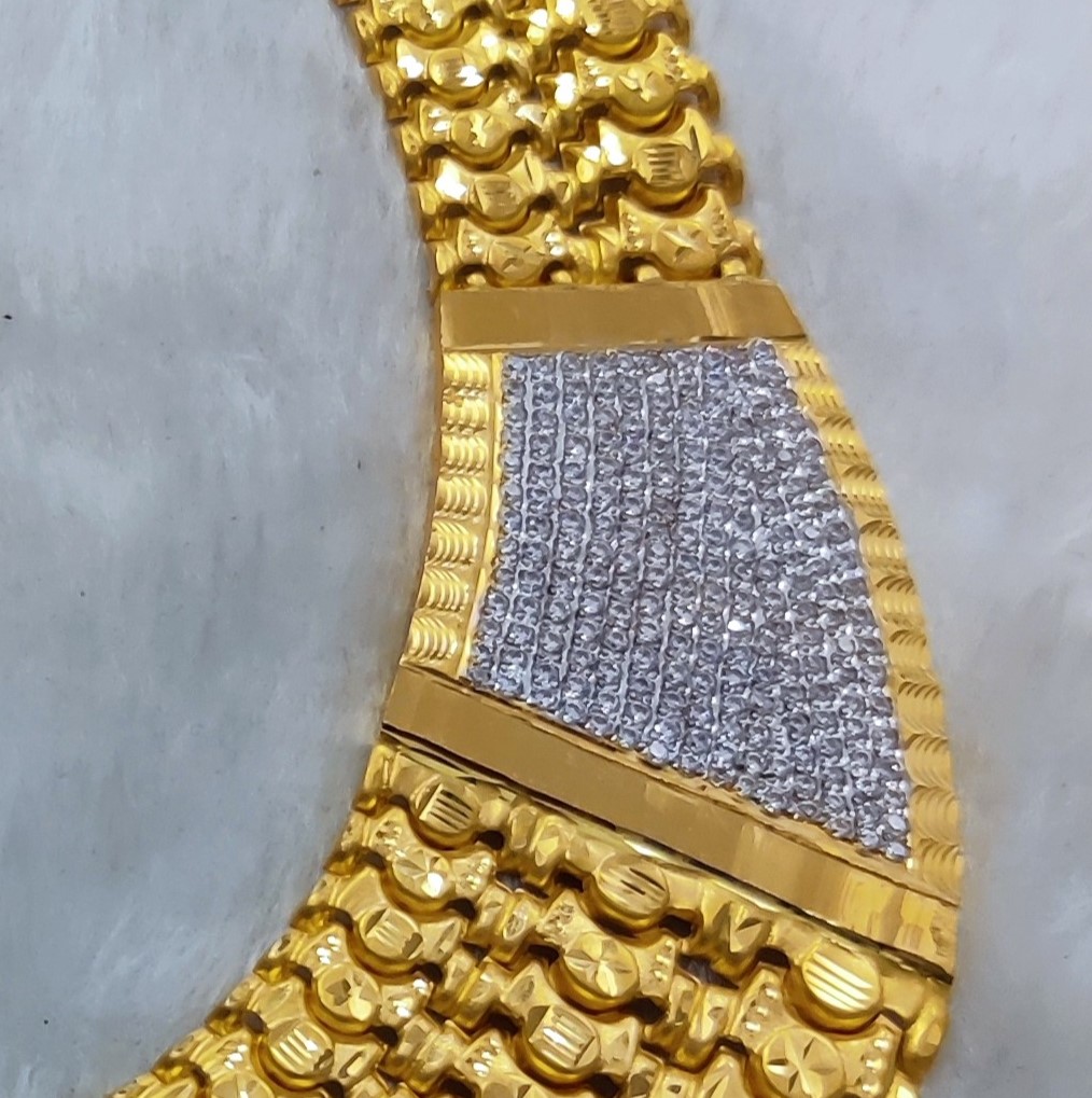 916 Gold Bahubali Maa Chain