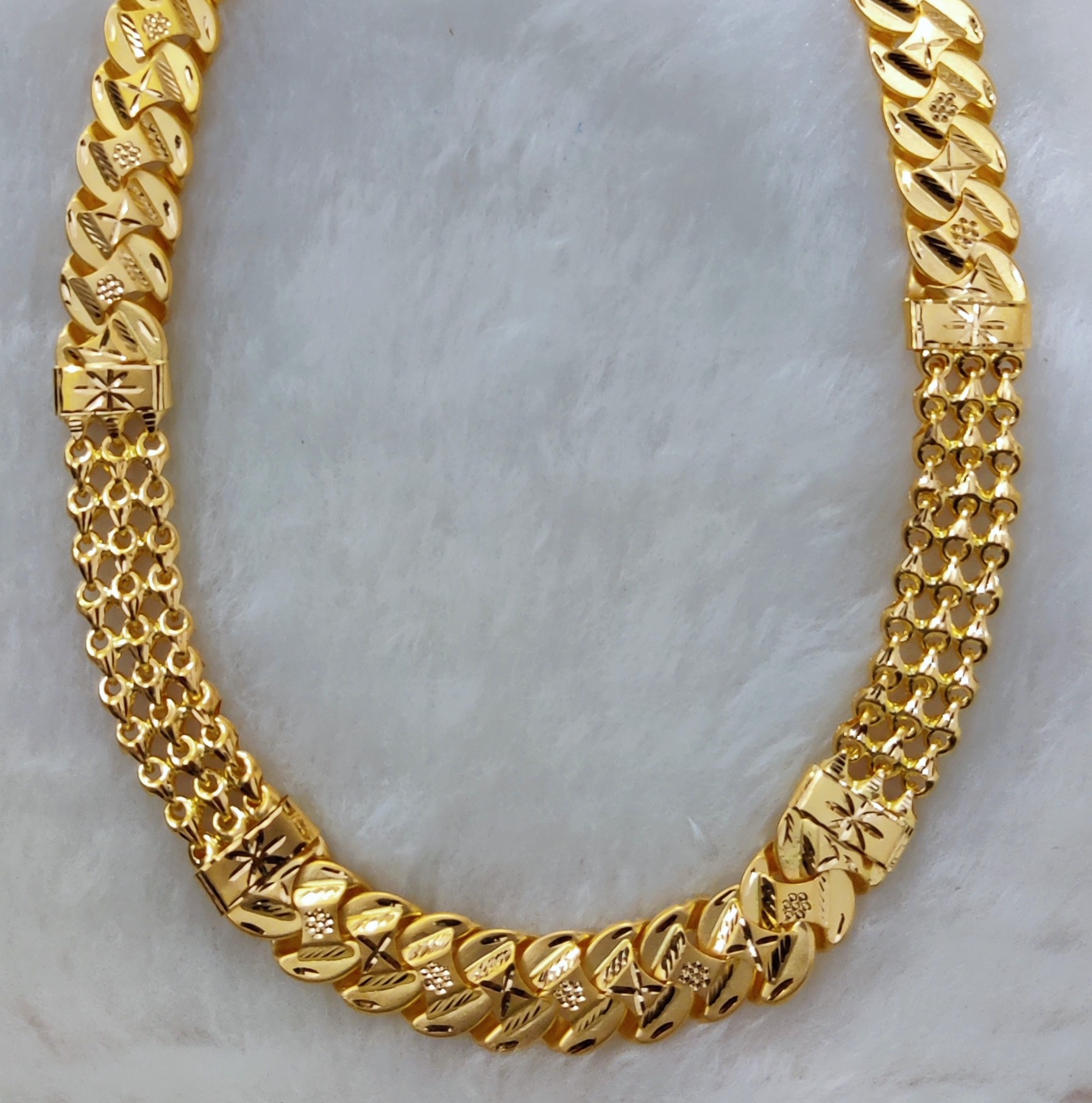 916 Gold Bahubali Chain