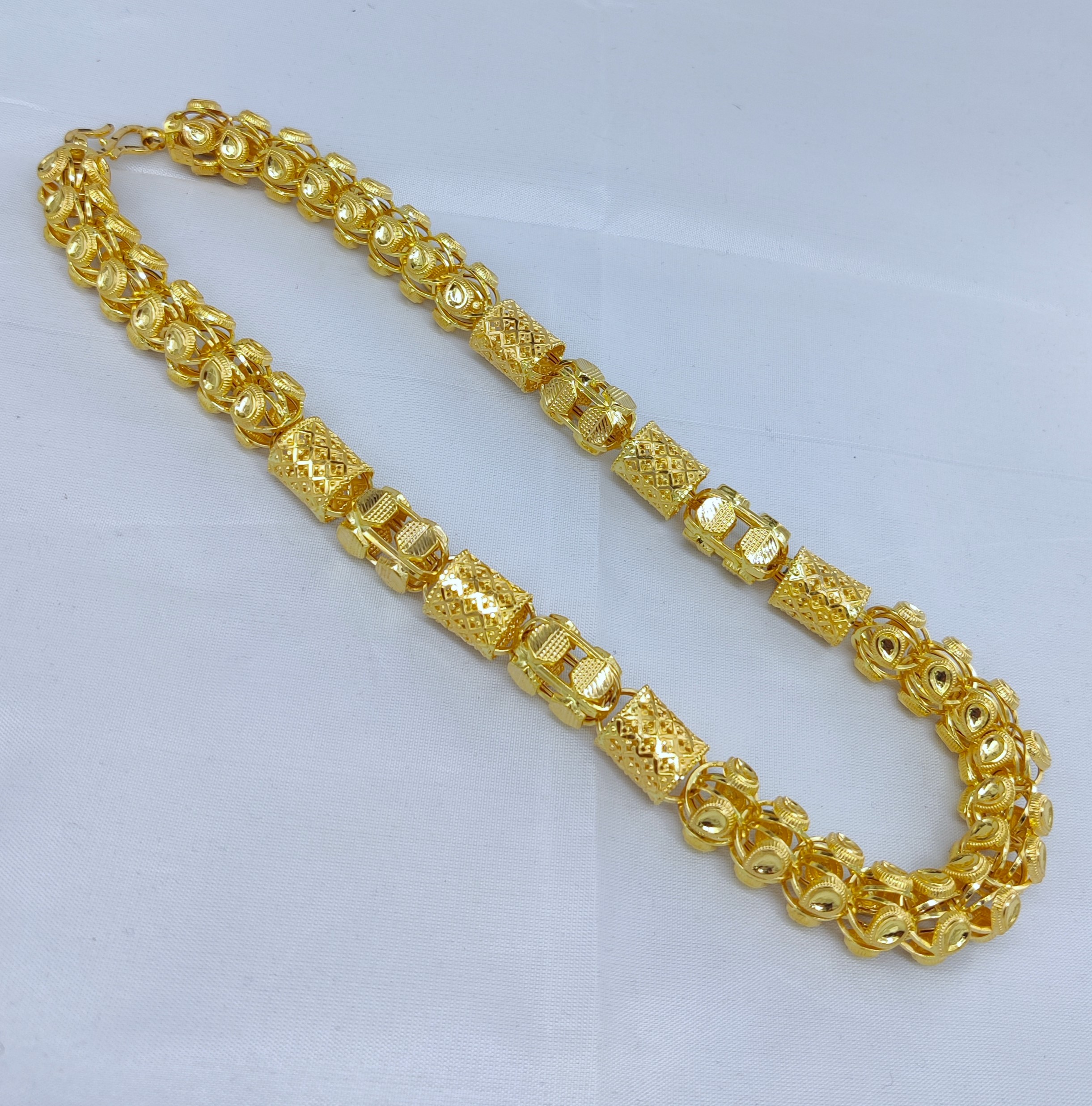 916 Gold Super Hollow Bahubali Chain-21