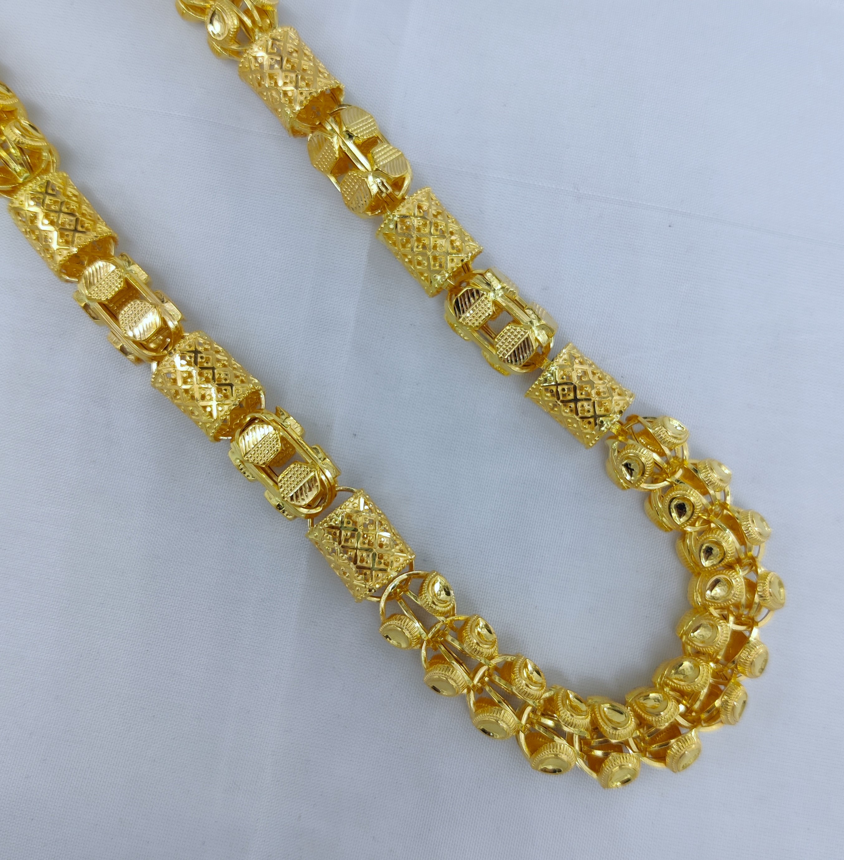 916 Gold Super Hollow Bahubali Chain-21