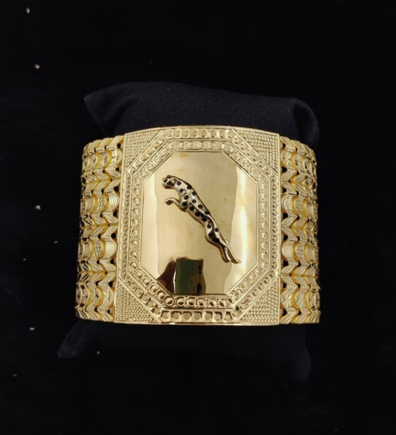 916 Gold Bahubali Lucky