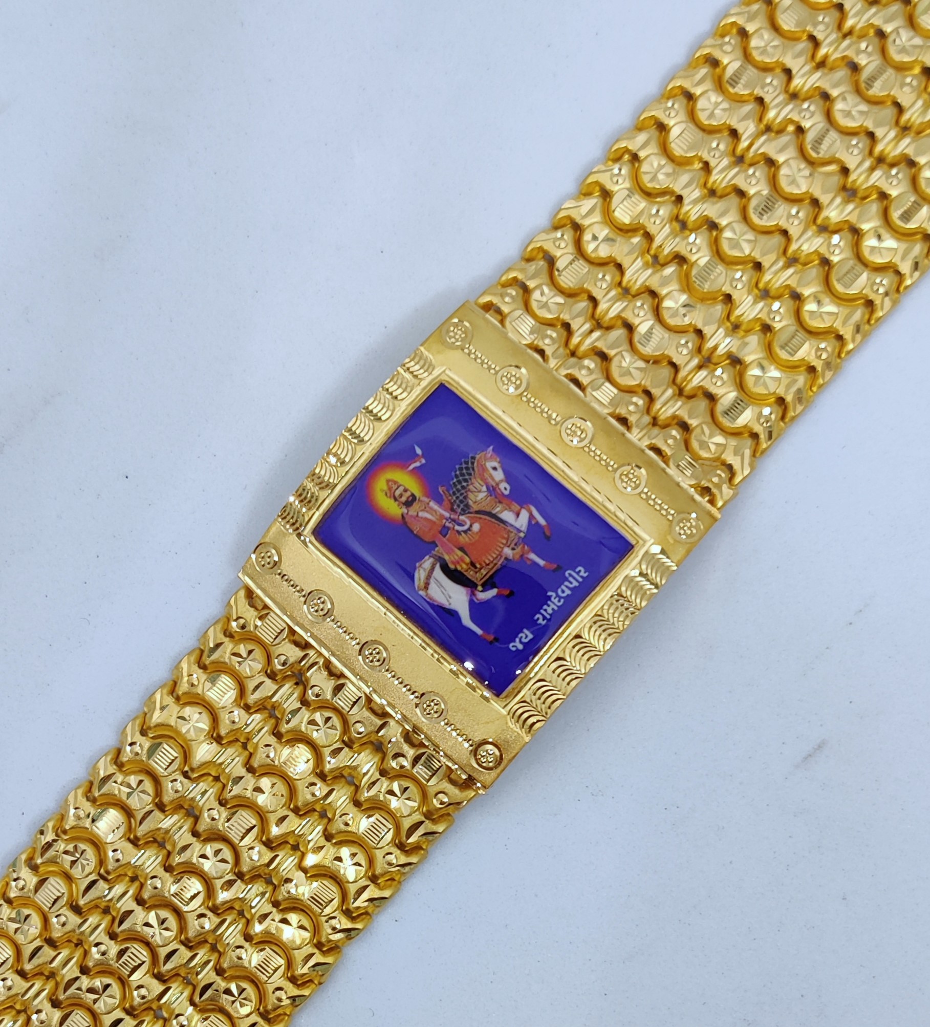 916 Gold Bahubali Lucky