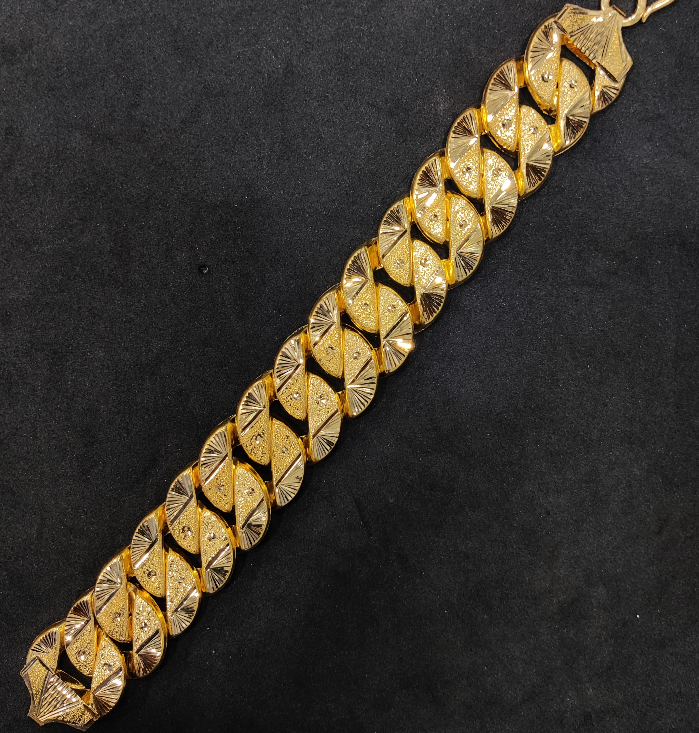 916 Gold Singapuri Lucky-22