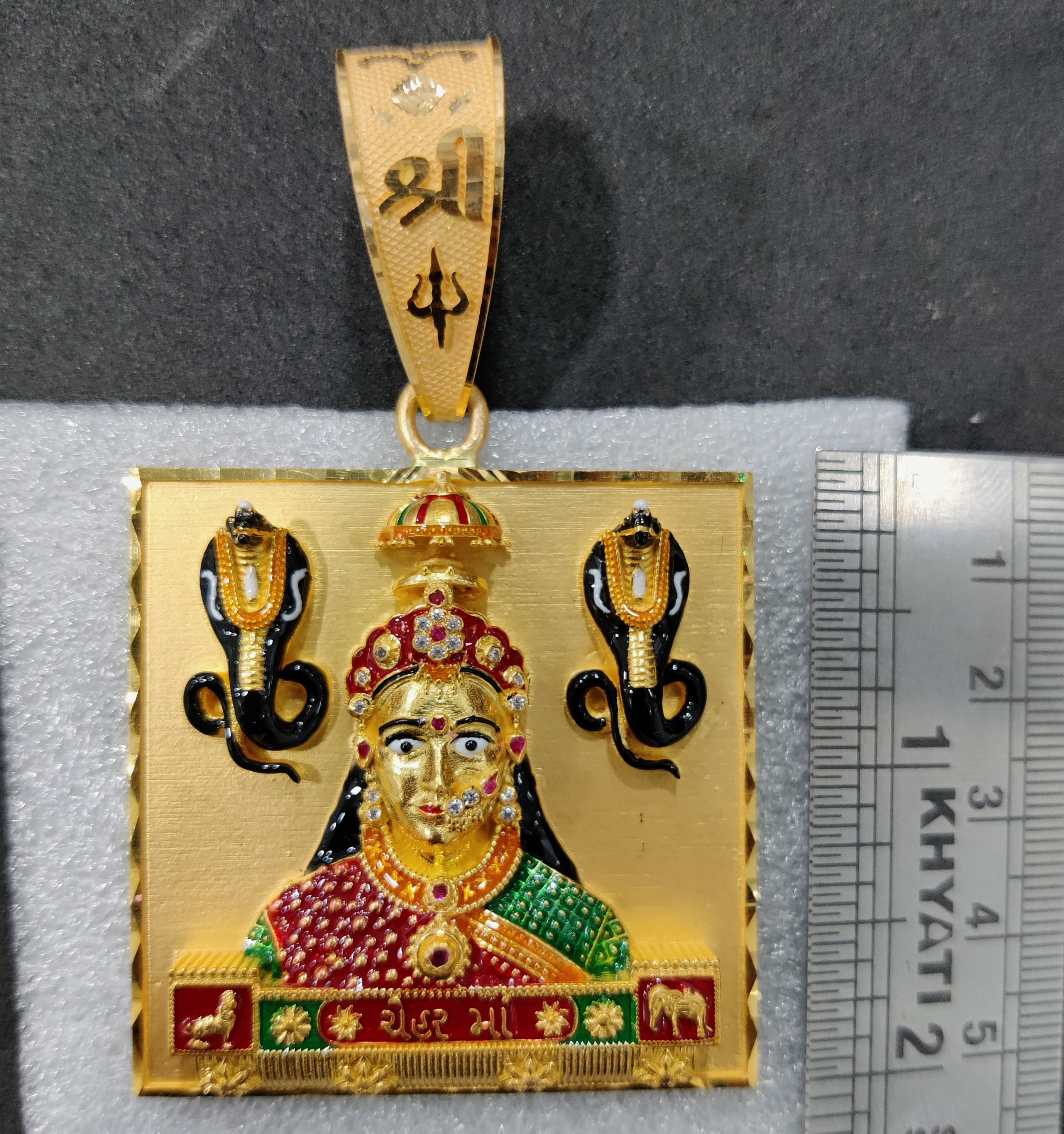 916 Gold Fancy Chehar Maa Pendant