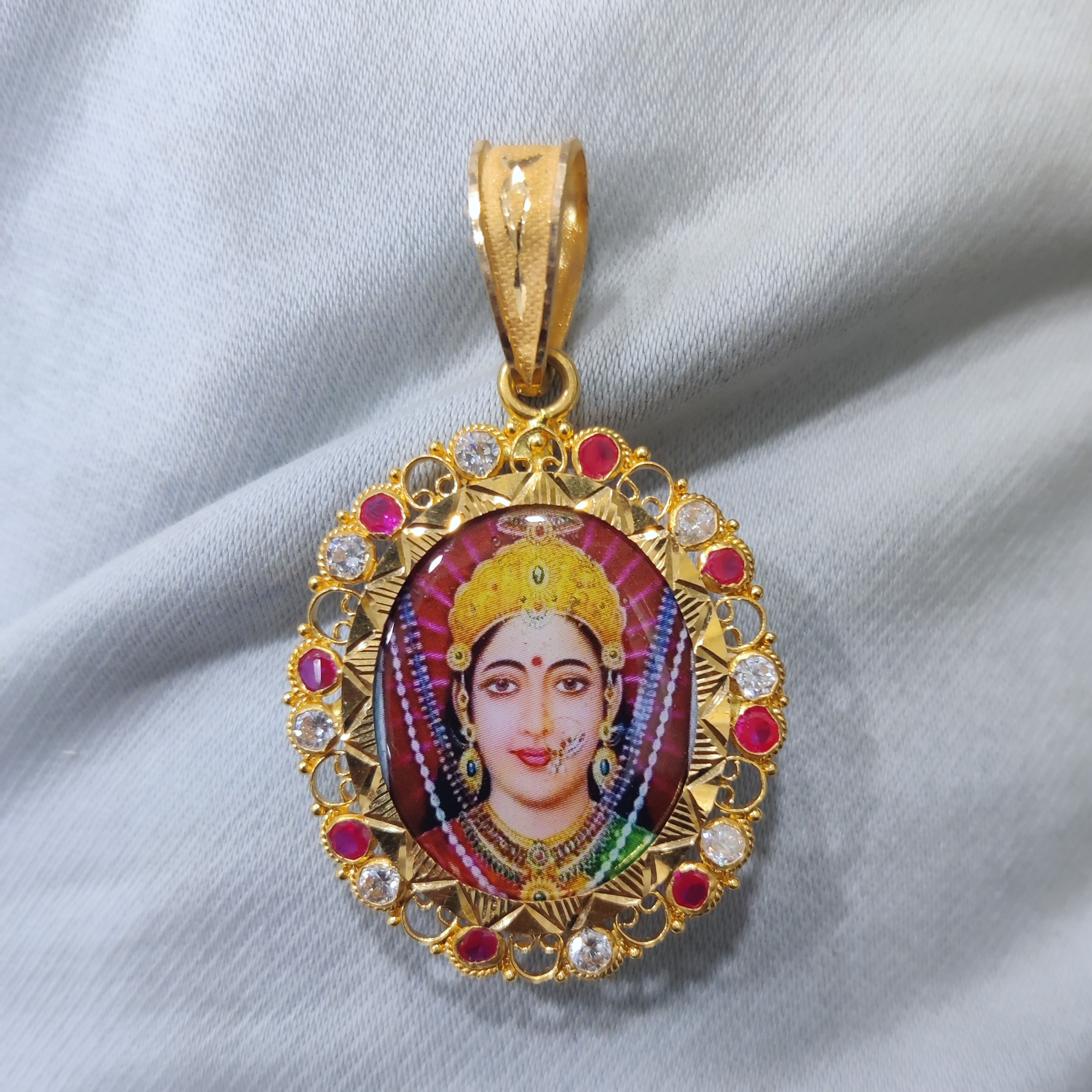 916 Gold Chehar Maa Photo Frame Pendant