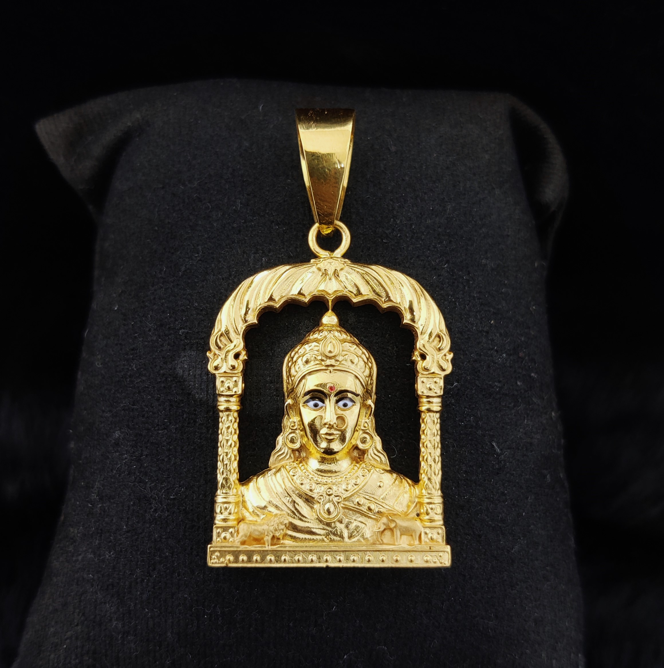 916 Gold Fancy Chehar Maa Pendant