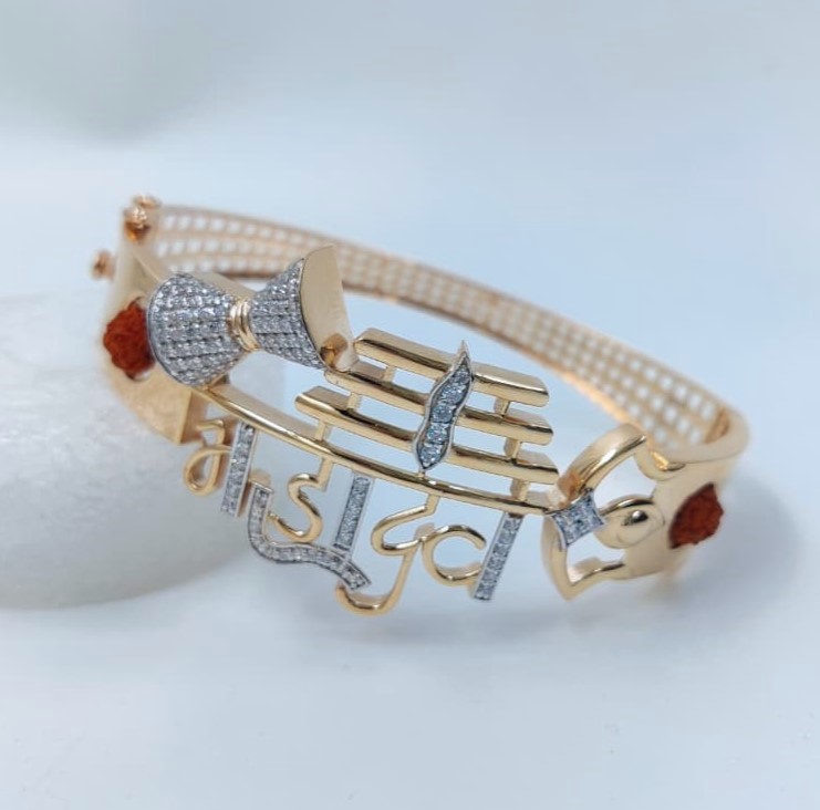 916 Gold Fancy Om Bracelet