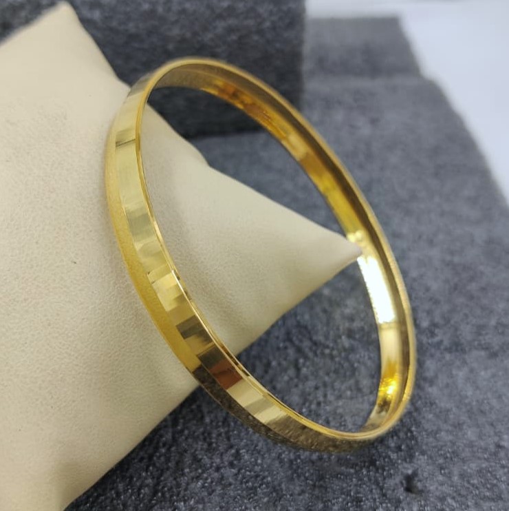 916 Gold Fancy Plain Kada