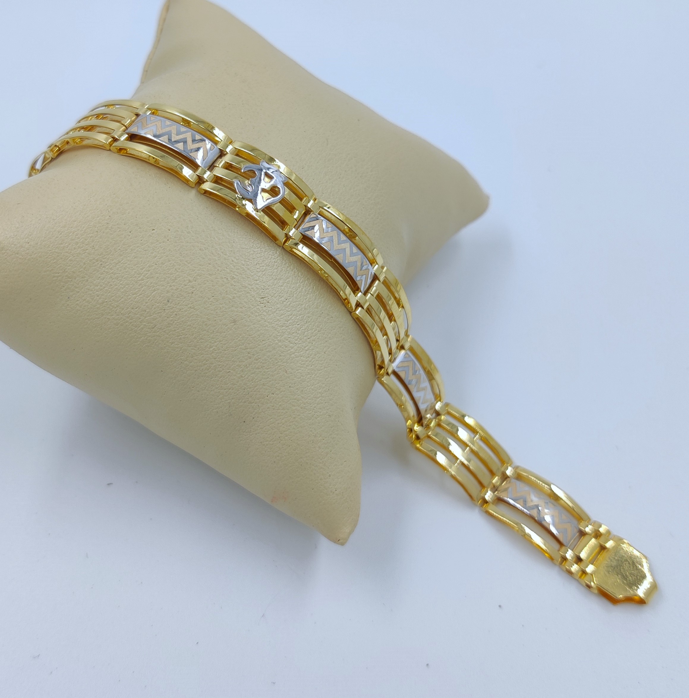 916 Gold Fancy Handmade Lucky-17