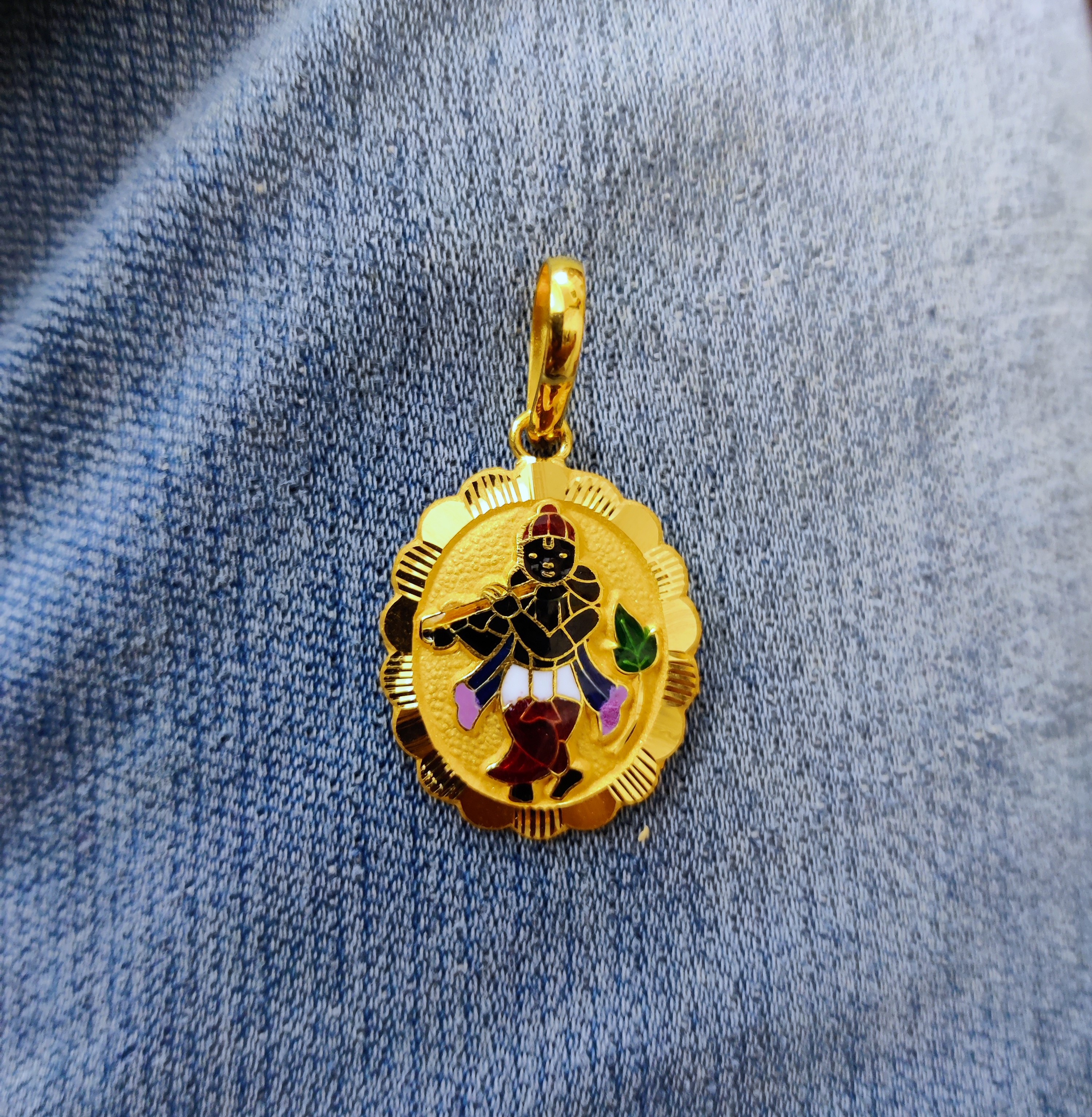 916 Gold Krishna Minakari Pendant-45