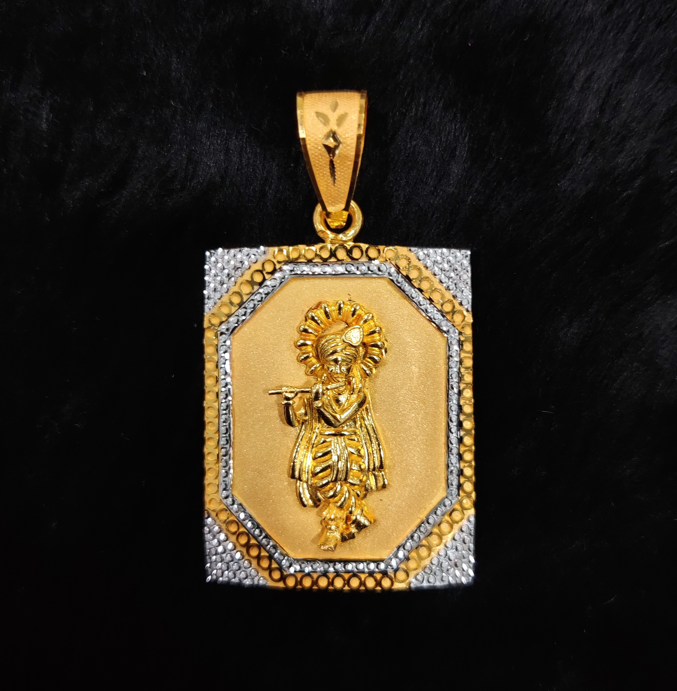 916 Gold Fancy Krishna Pendant-63
