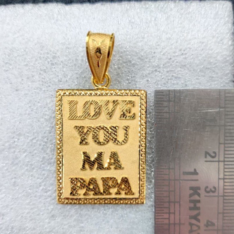 916 Gold Hand Made Ma & Papa Named Pendant