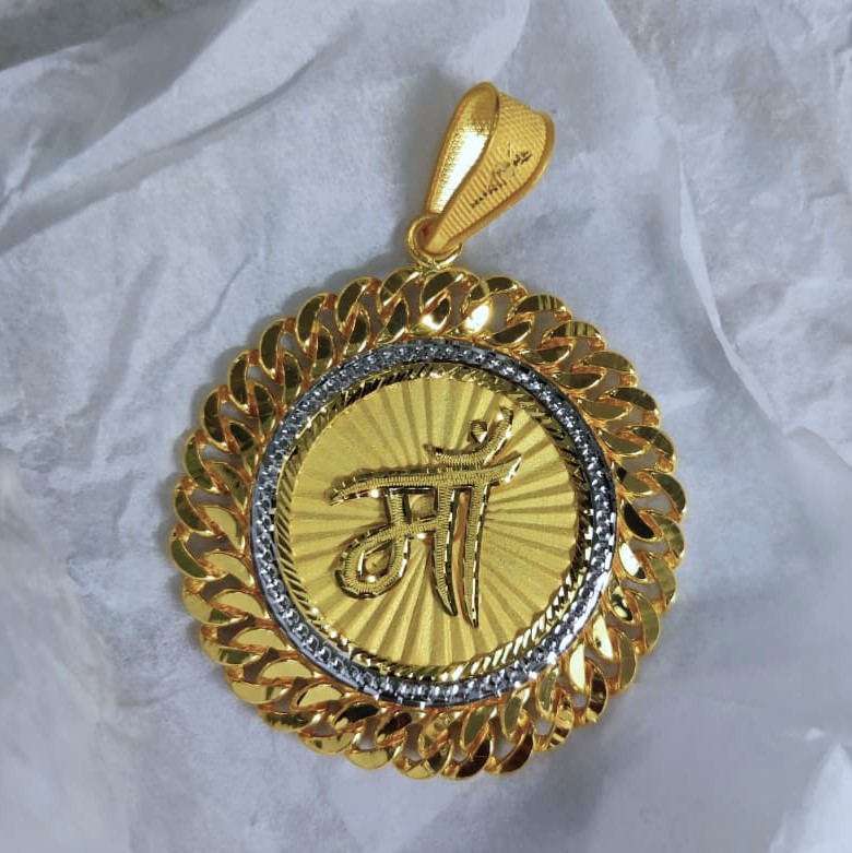 916 Gold Hand Made Maa Pendant
