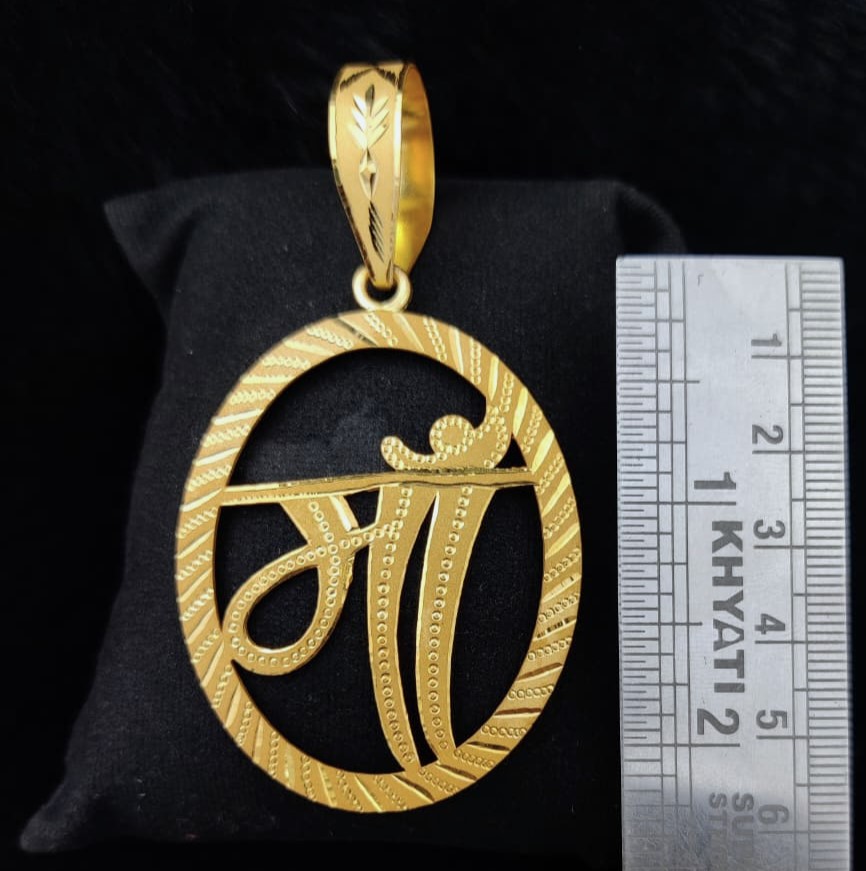 916 Gold Hand Made Maa Pendant