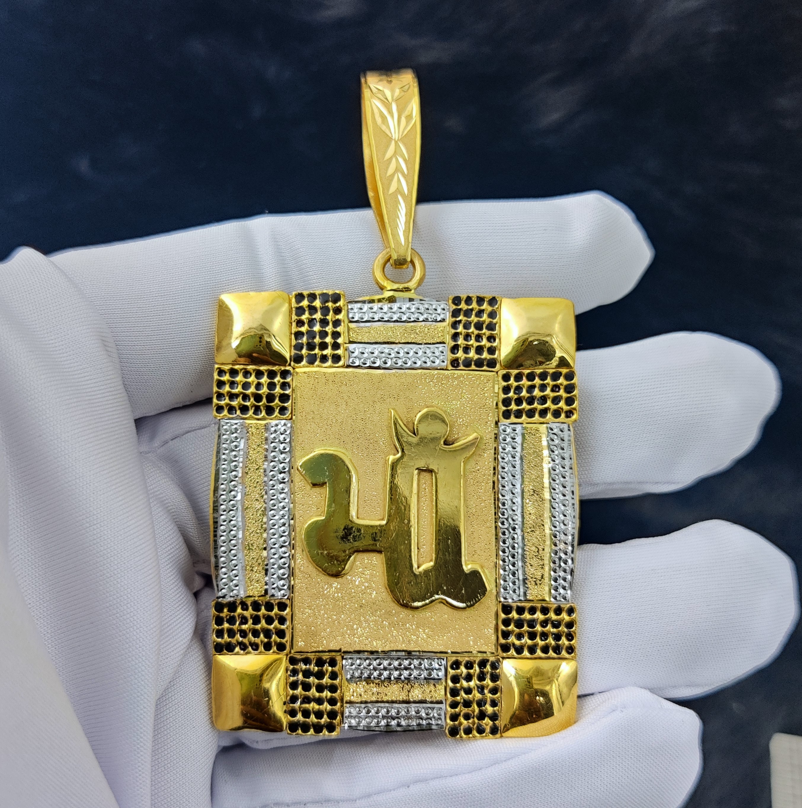 916 Gold Fancy Maa Pendant