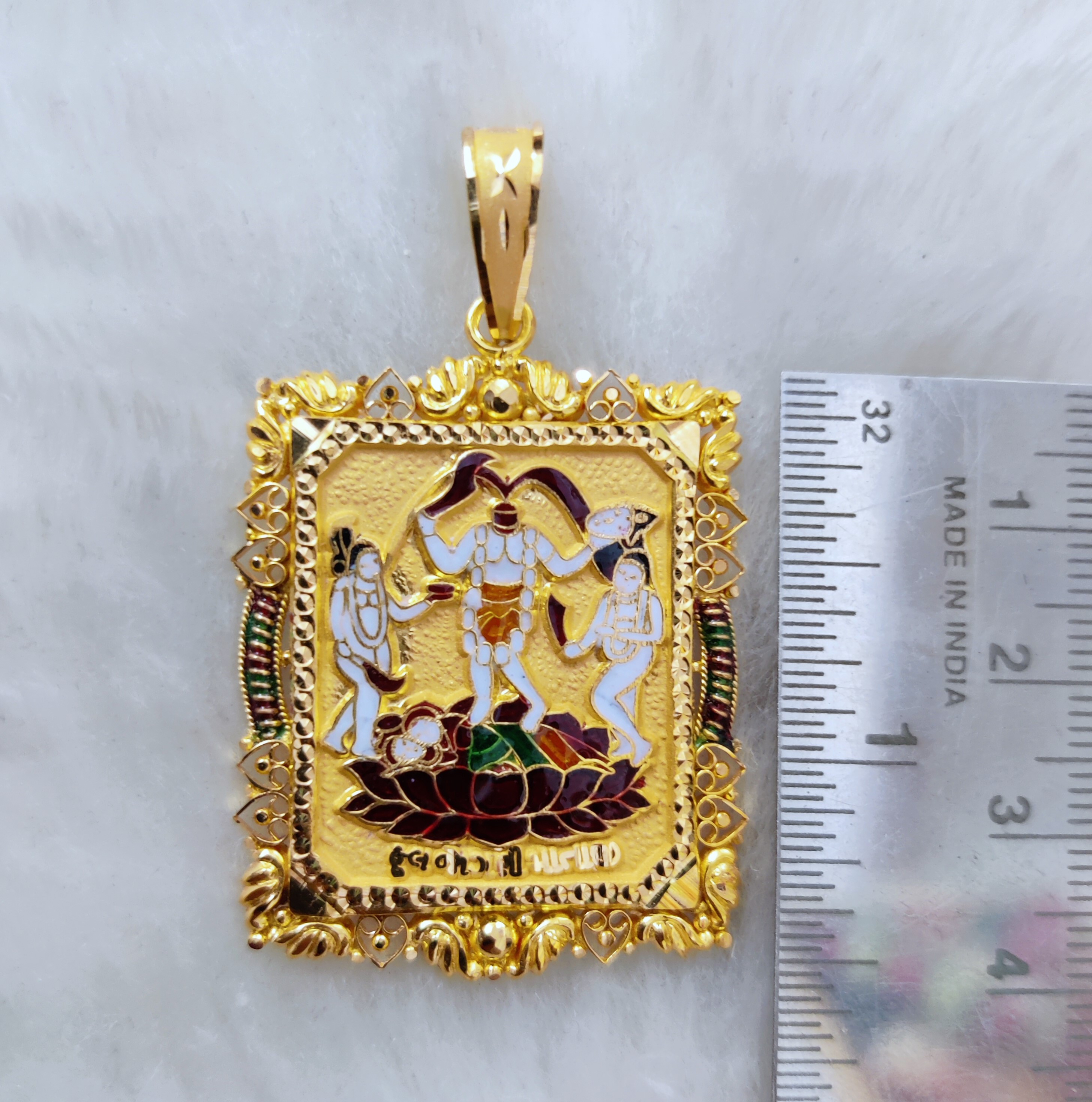 916 Gold Fulajogani Maa Minakari Pendant-6