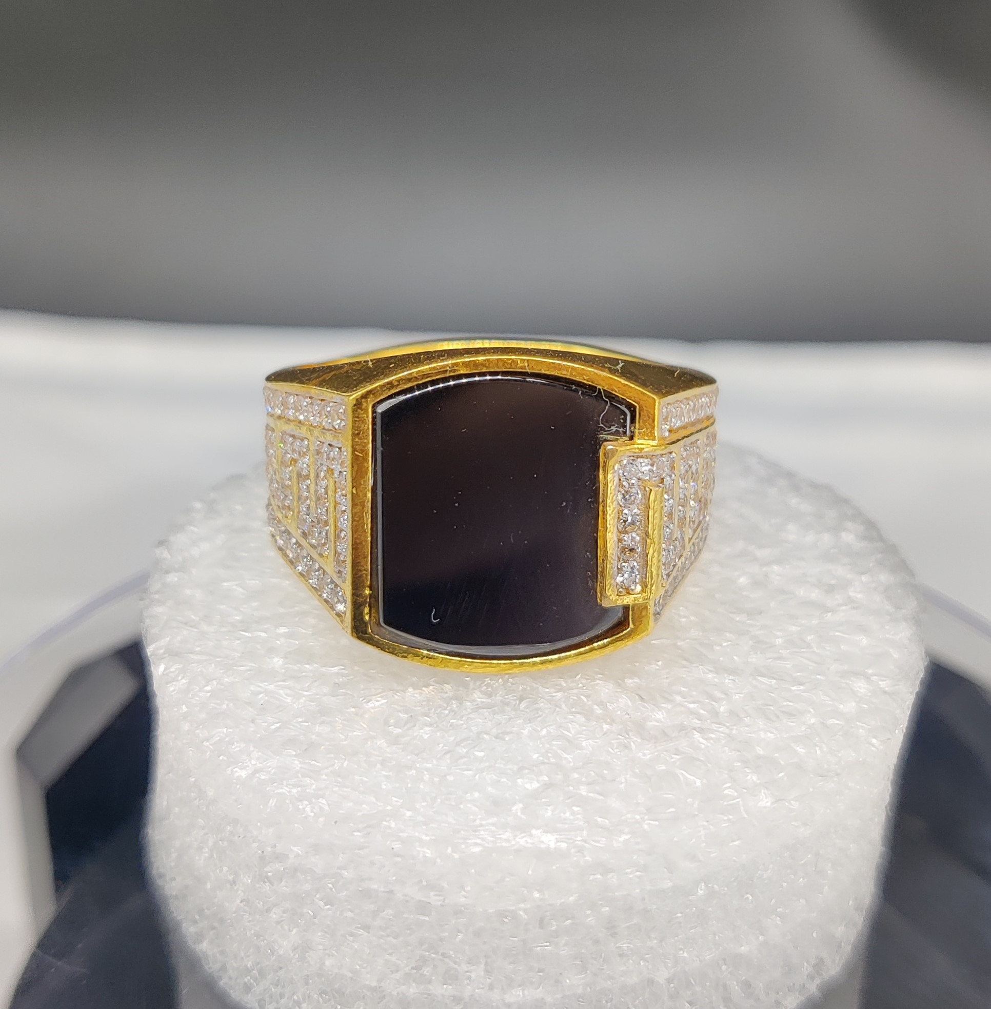 916 Gold Fancy Gent's Ring