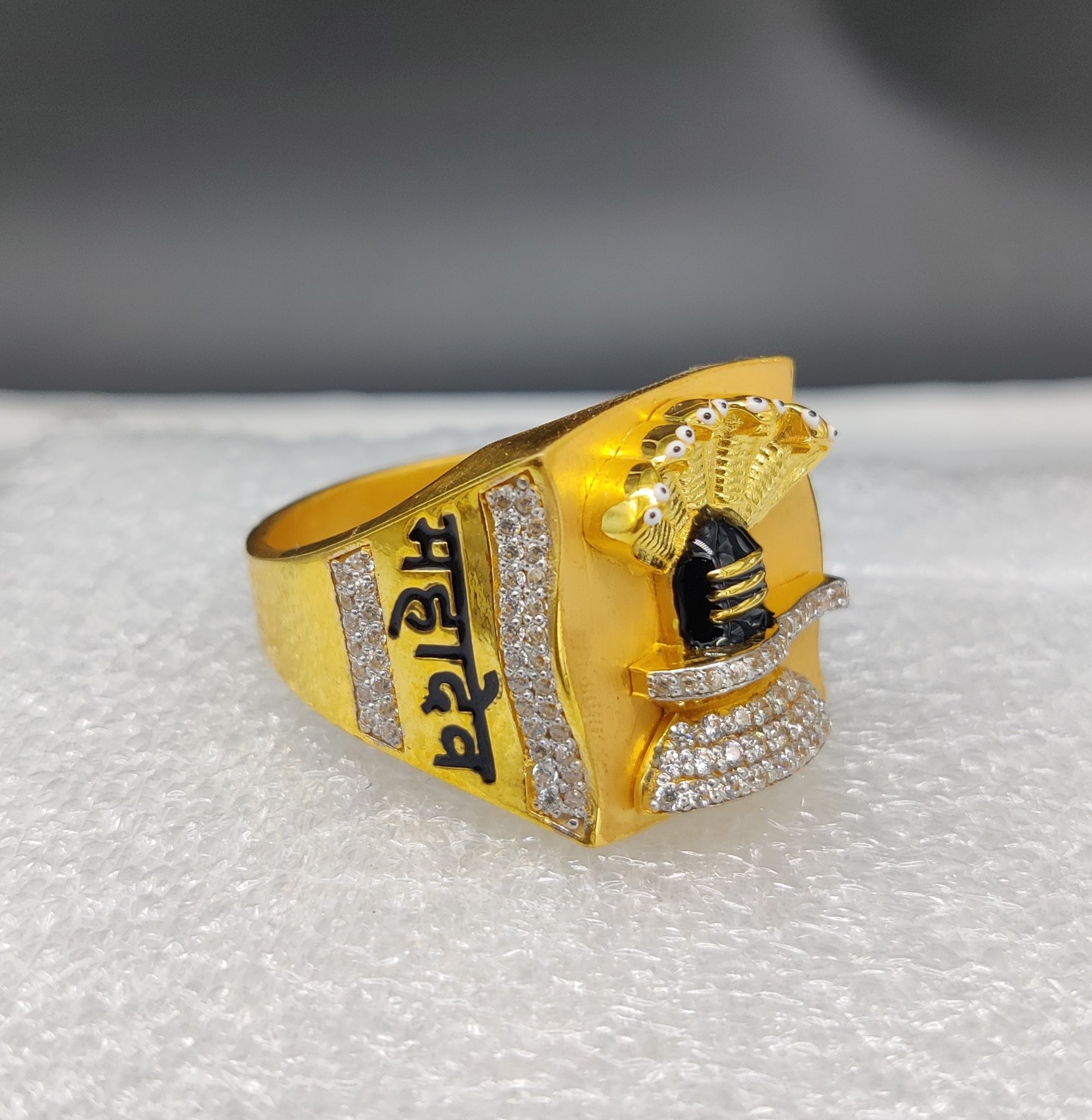 916 Gold Fancy Shivling Ring