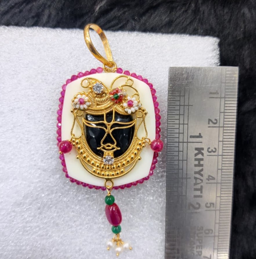916 Gold Fancy Shreenathji Pendant