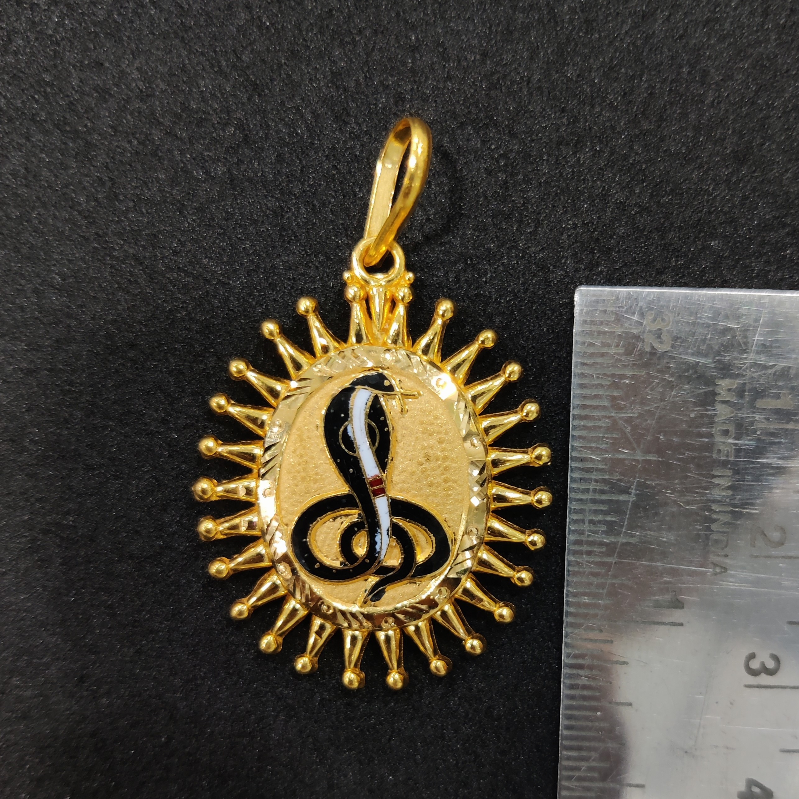 916 Gold Minakari Goga Maharaj Pendant-8