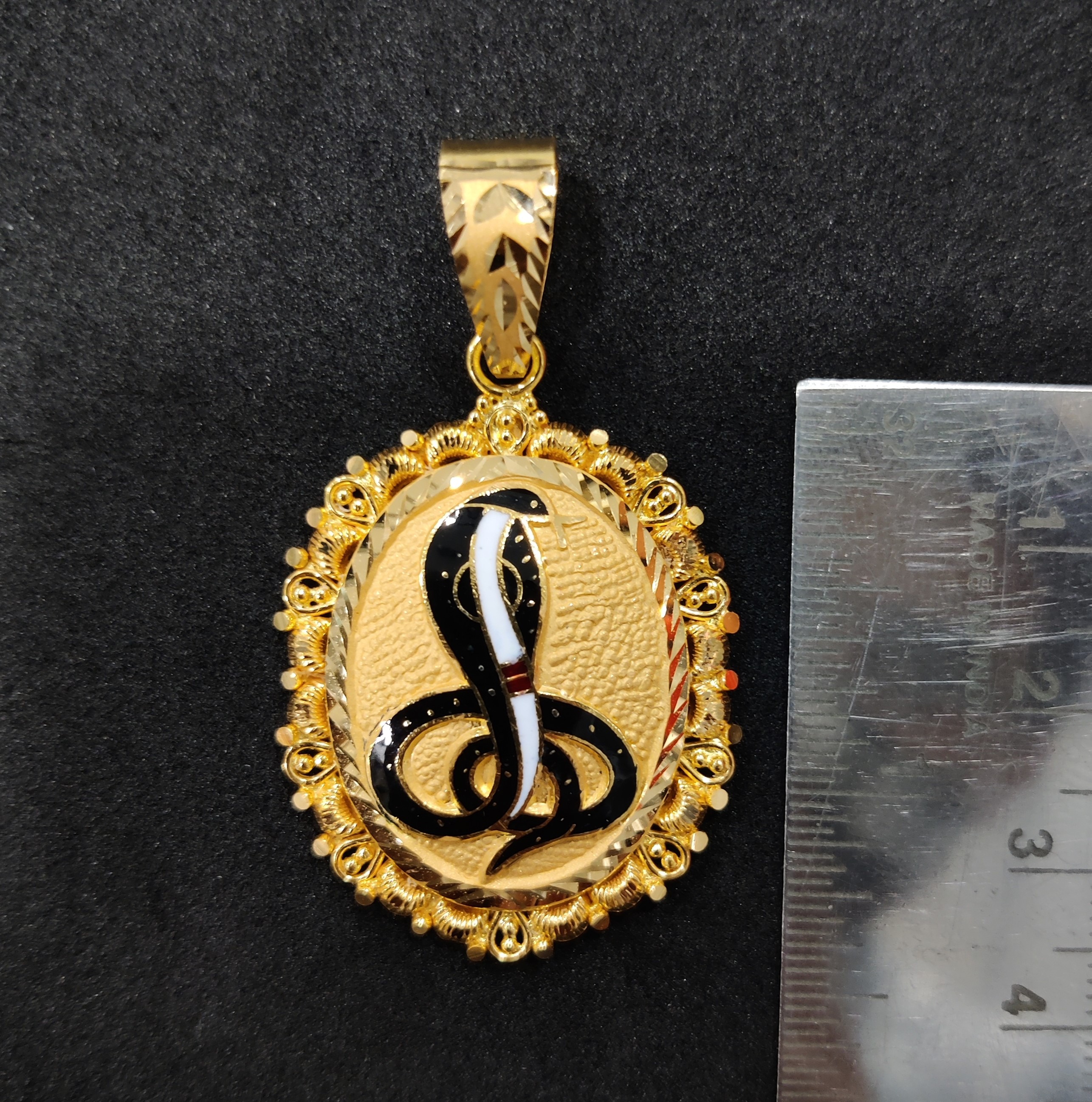 916 Gold Minakari Goga Maharaj Pendant-10