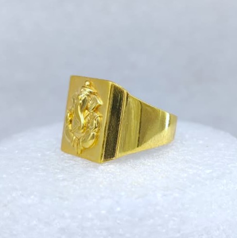 916 Gold Fancy Ganapati Ring