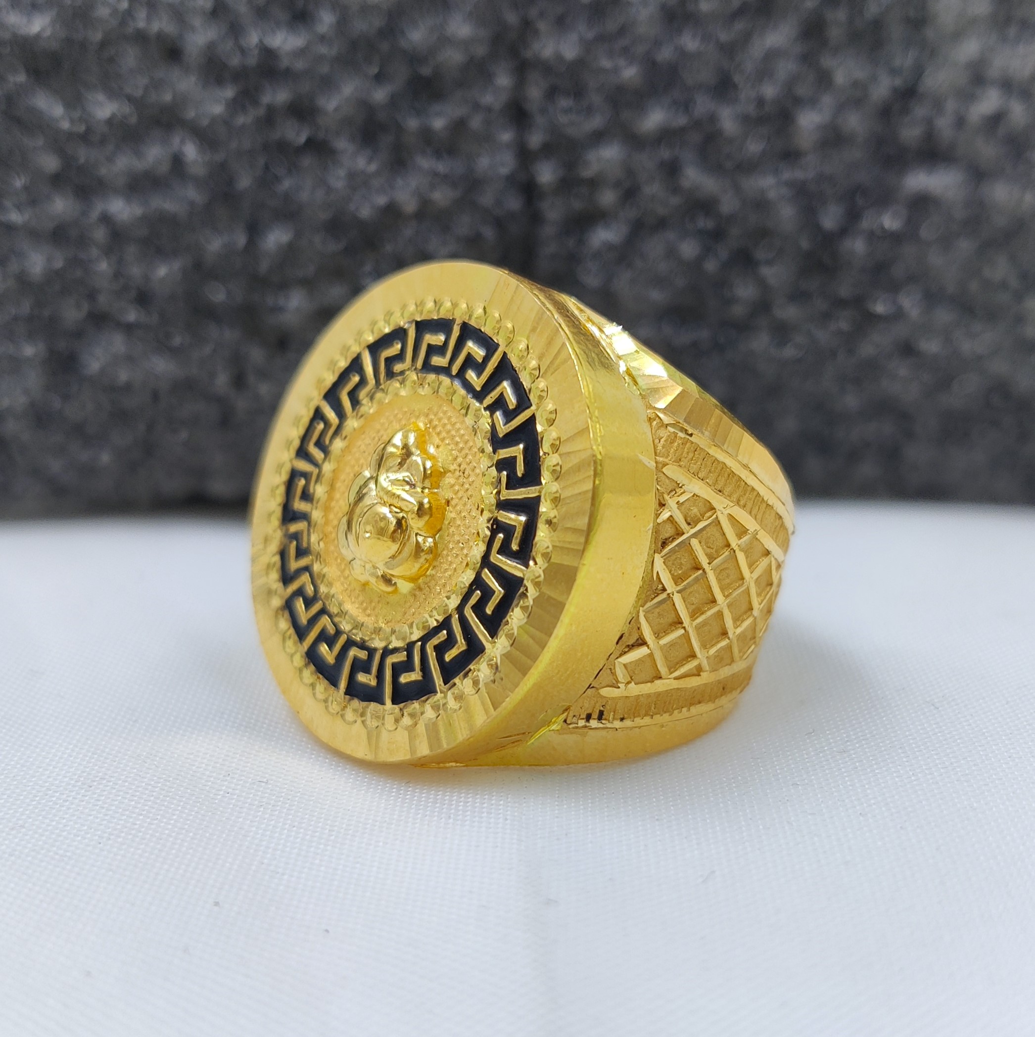 916 Gold Hand Made Ganapati Ring