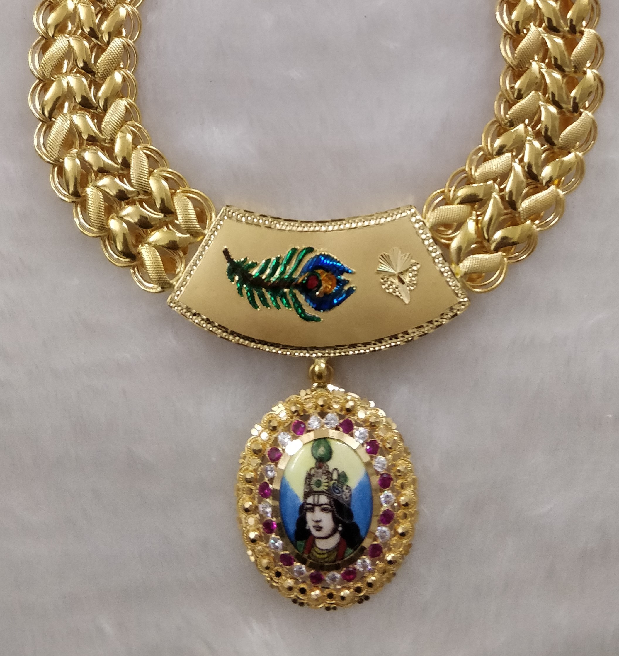 916 Gold Hollow Chain & Pendnat