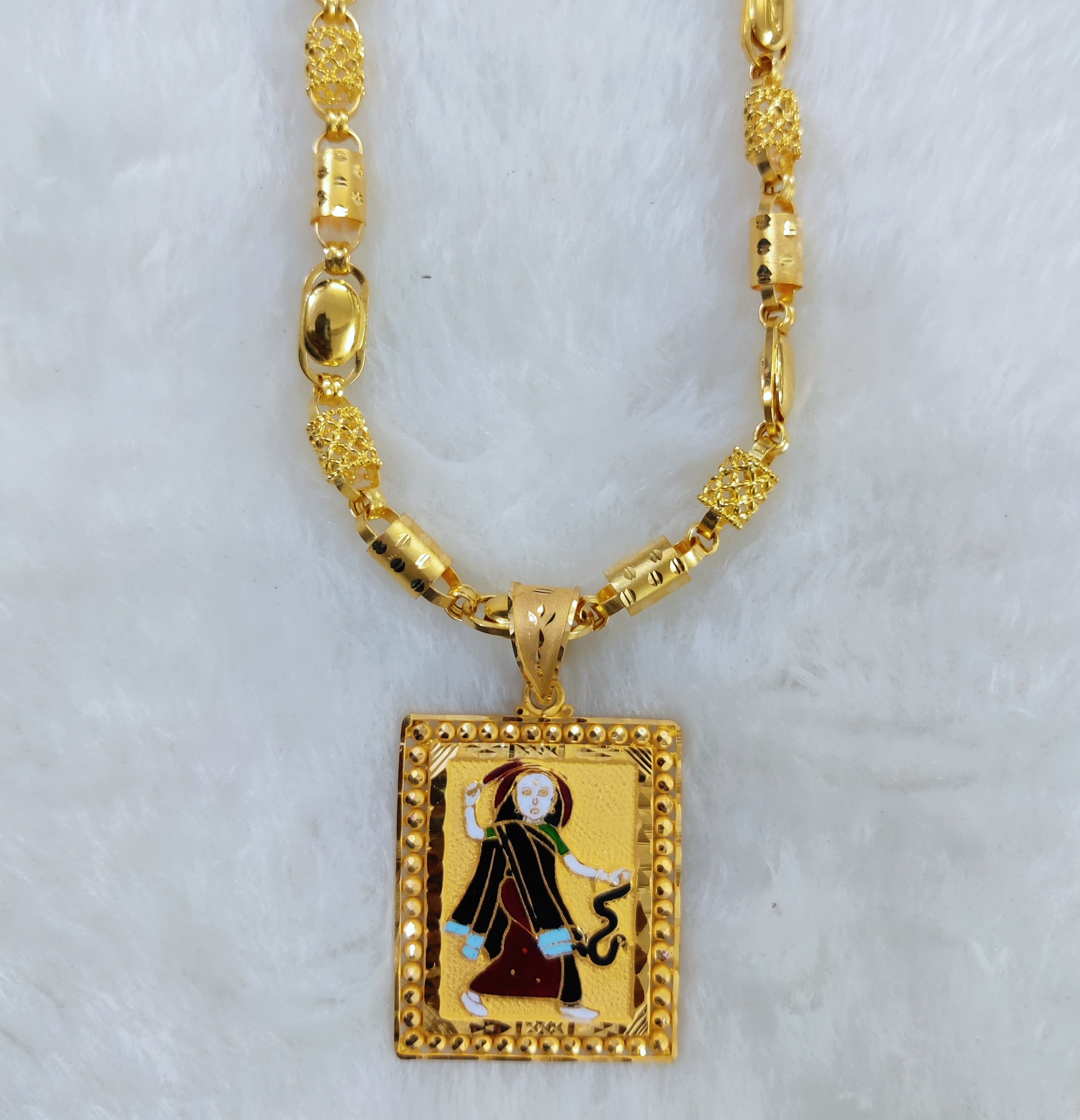 916 Gold Fancy Hollow Chain & Pendant