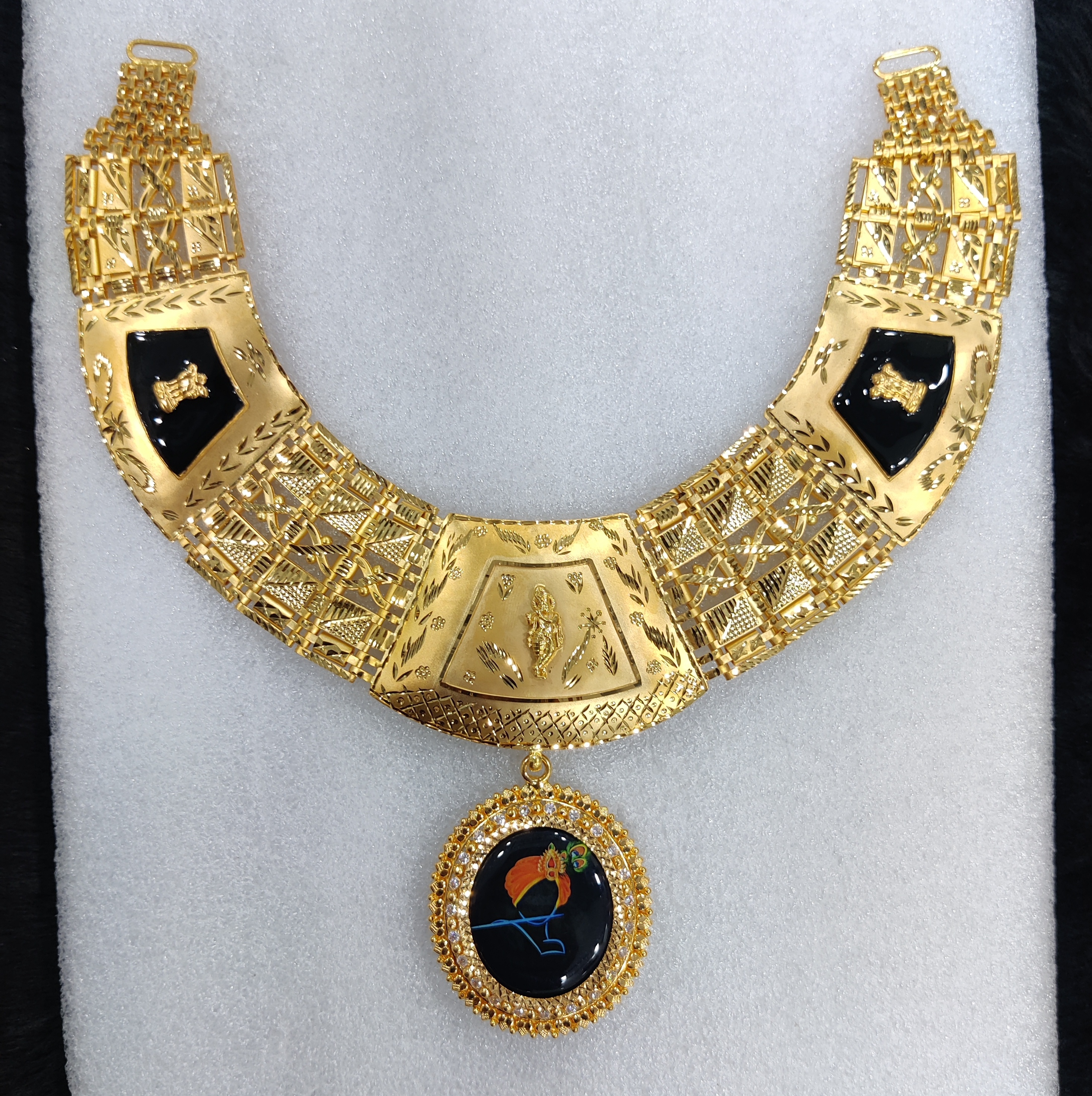 916 Gold Fancy Pasi Chain & Photo Frame Pendant-7