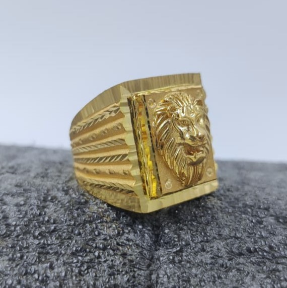 916 Gold Handmade Lion Face Ring