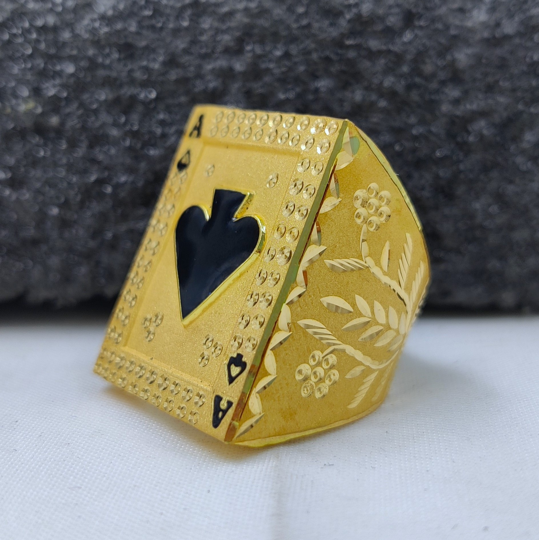 916 Gold Handmade "Ace Of Clubs" Ring-8