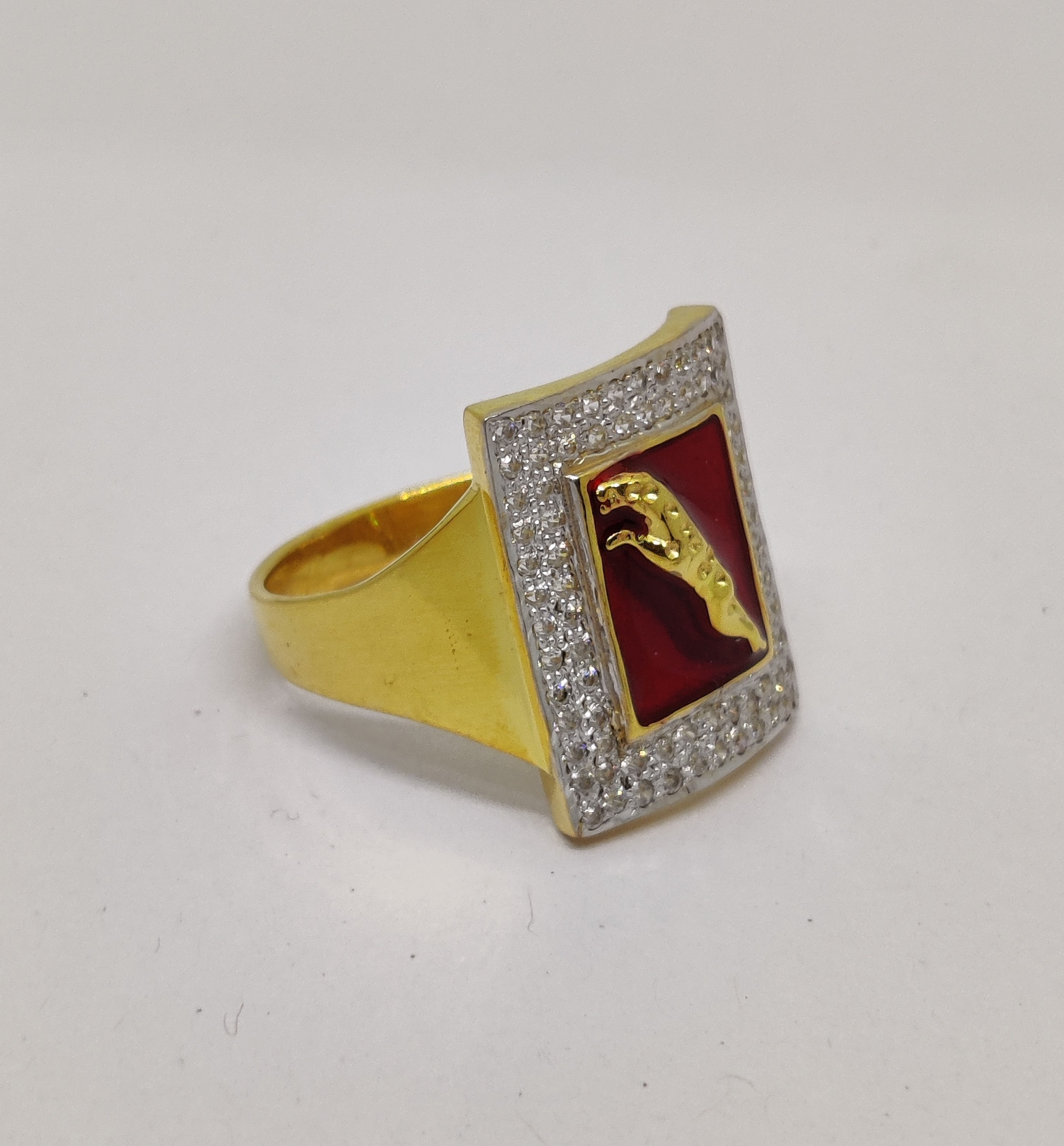 916 Gold Fancy Jeguar Ring