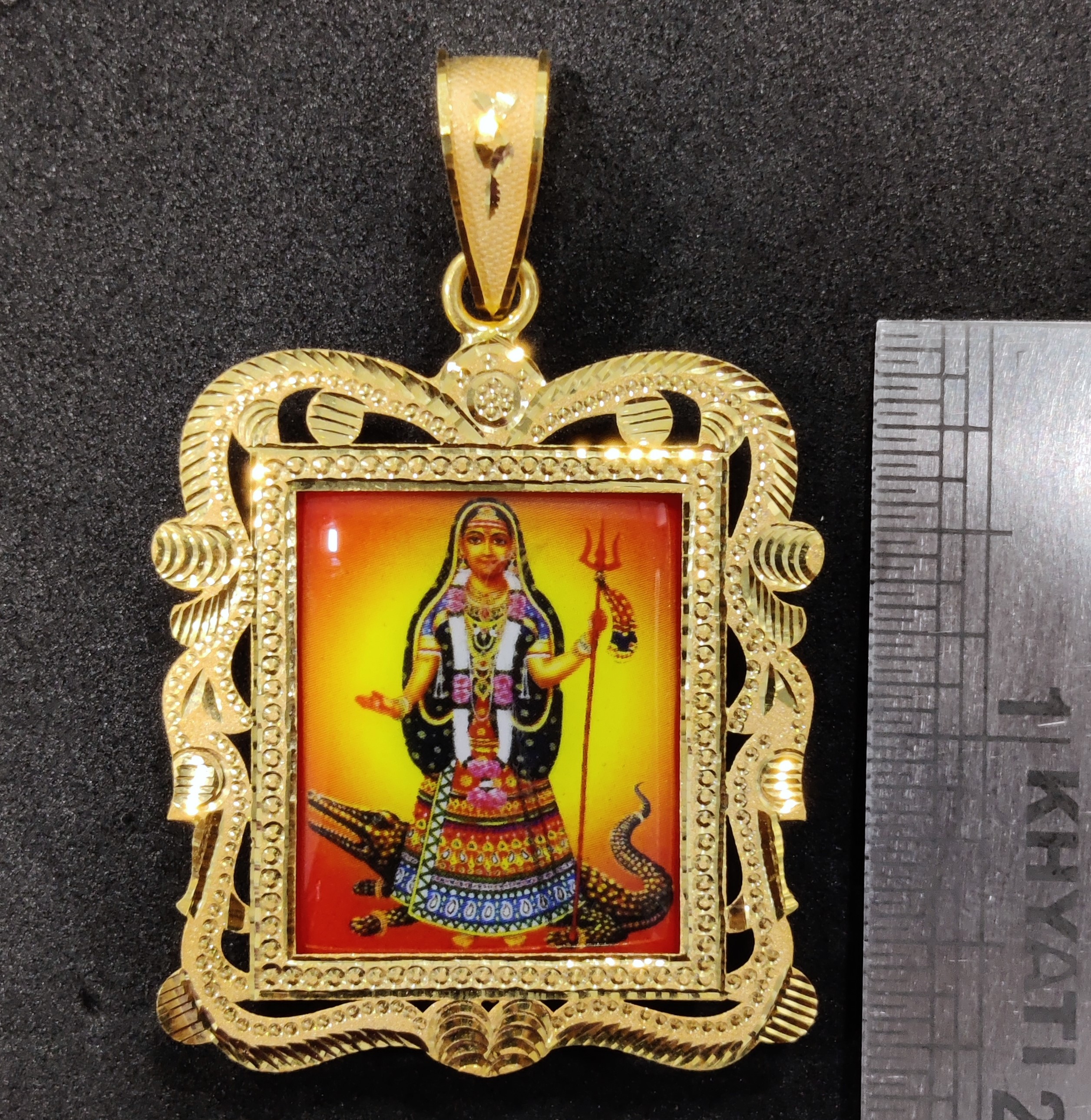 916 Gold Photo Frame Khodiyar Maa Pendant