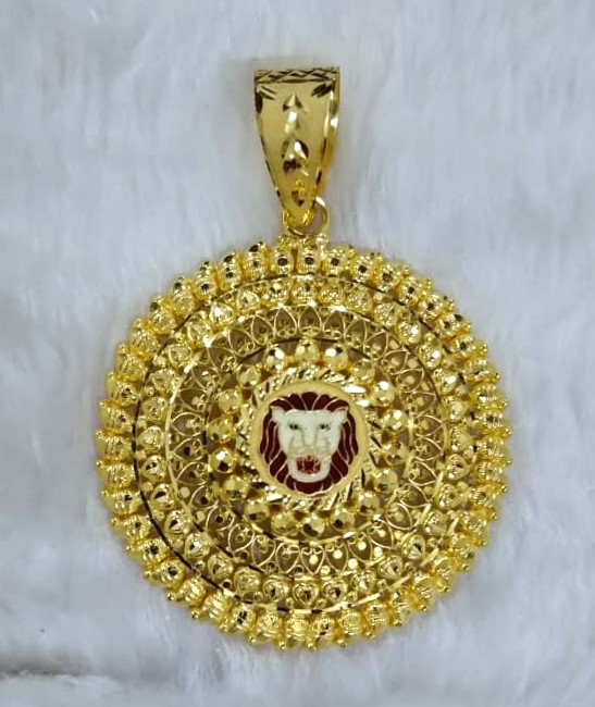 916 Gold Fancy Lion Face Pendant