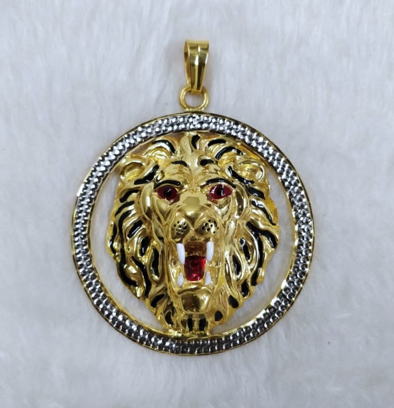 916 Gold Fancy Lion Face Pendant