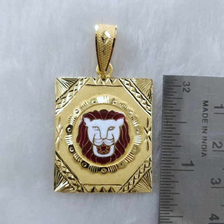 916 Gold Fancy Lion Face Pendant