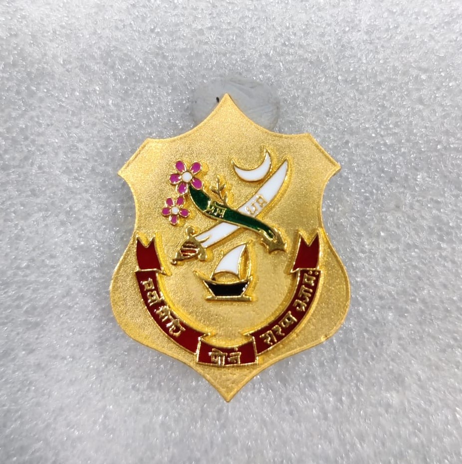 916 Gold Fancy Broach