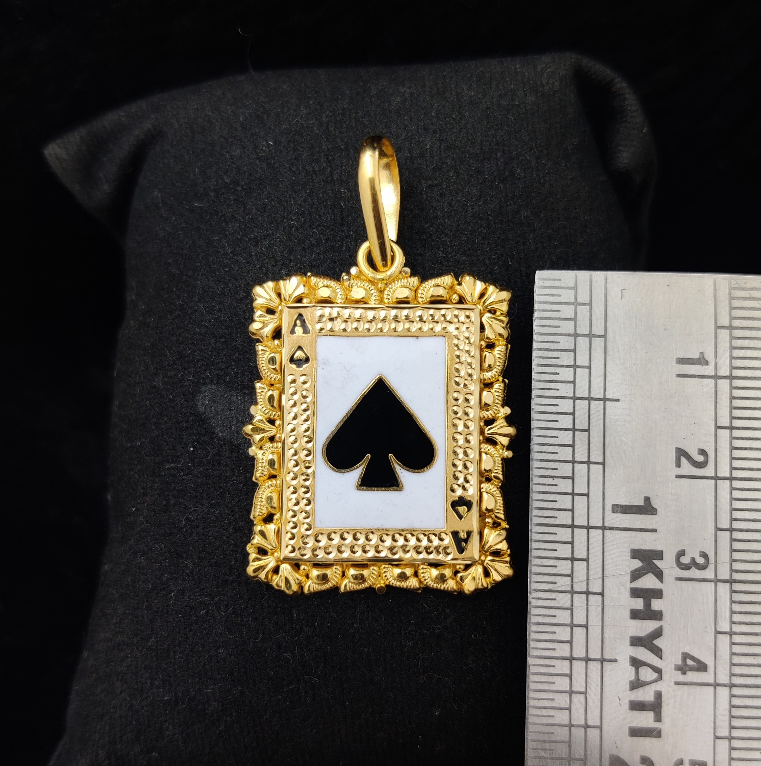 916 Gold Fancy Card Minakari Pendant-54