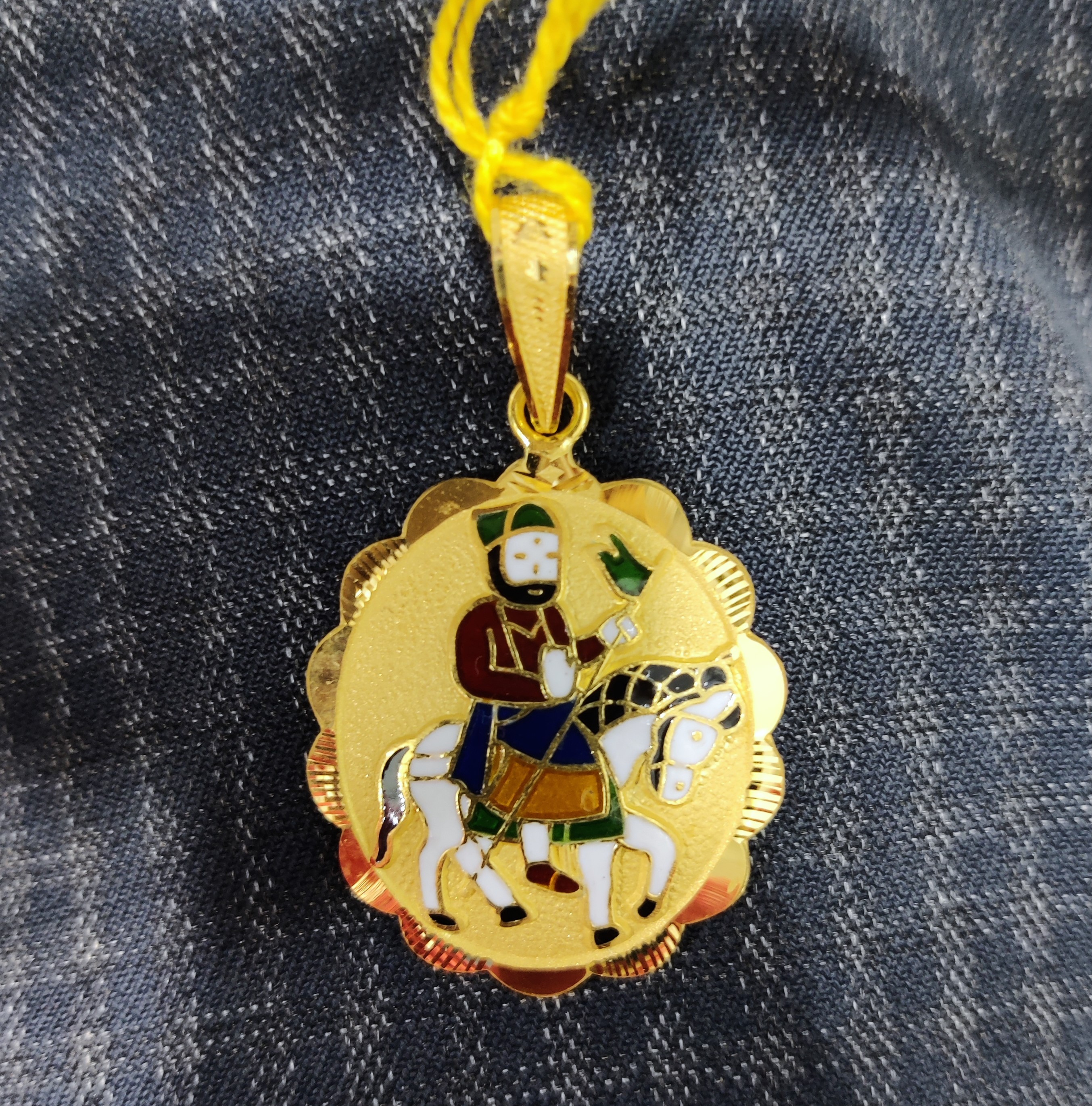 916 Gold Ramdev Pir Minakari Pendant-15