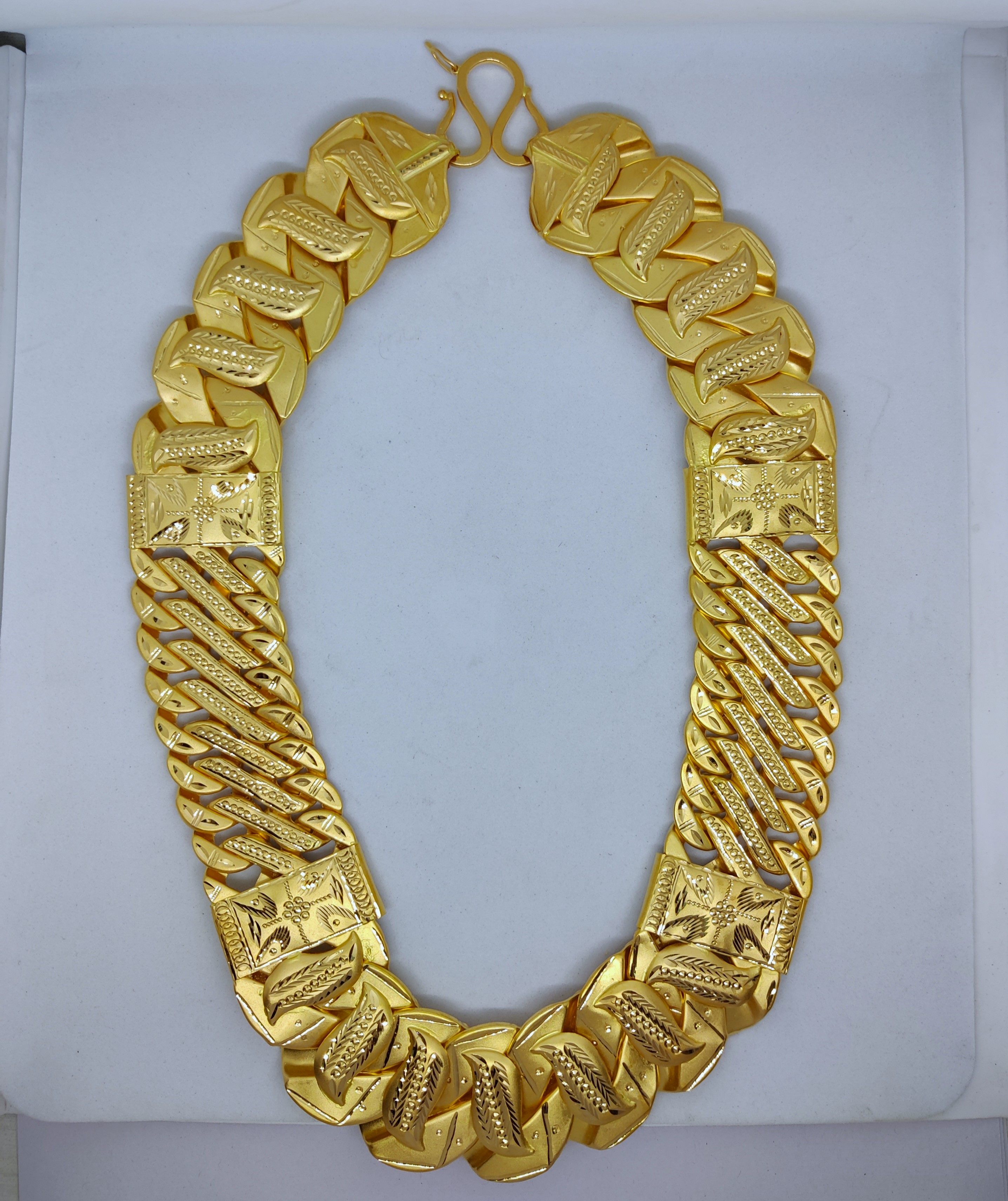 916 Gold Singapuri Stile Chain