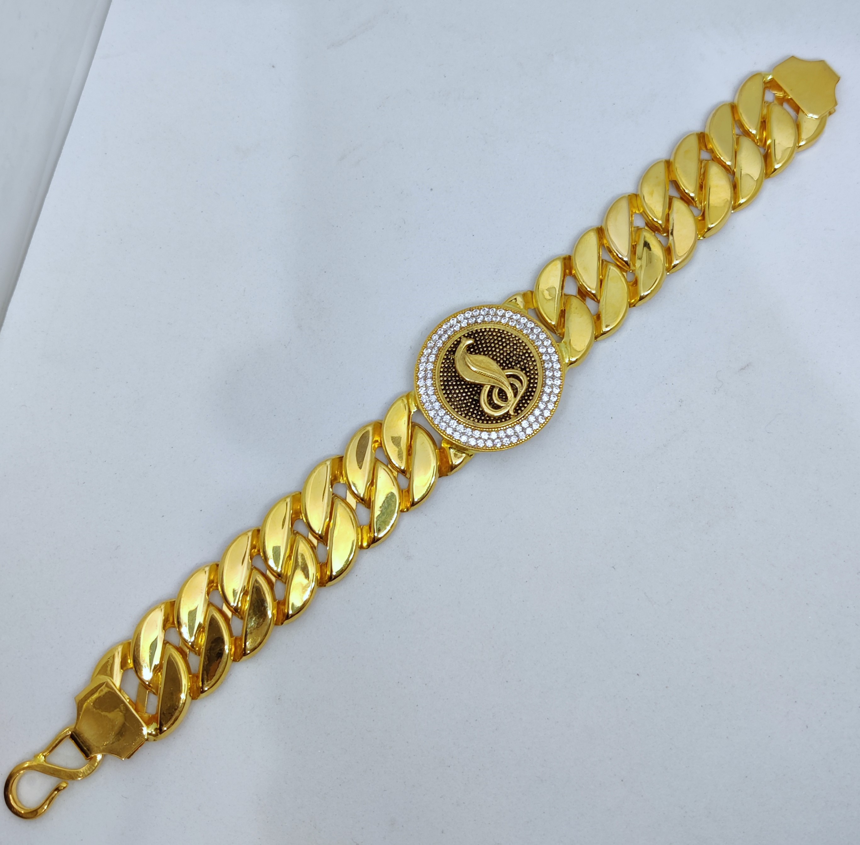 916 Gold Fancy Singapuri Lucky